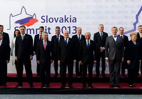 Bratislava 13.6.2013. god. - Učesnici 18. samita zemalja centralne Evrope u Bratislavi.